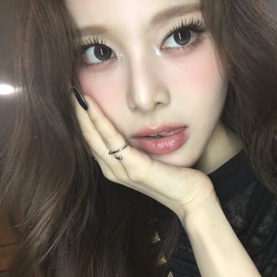 bbang____9's profile picture. 