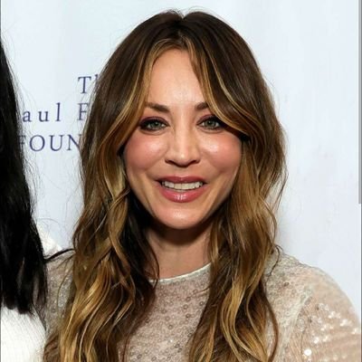 KaleyCuoco2370's profile picture. let love lead ♥ ❤ 💕 Top much to all my fan out there