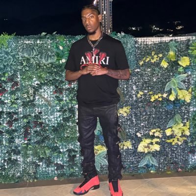 JustLamarJ's profile picture.