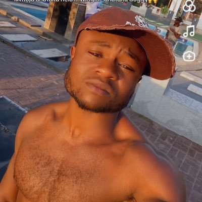 OmaryKelvin's profile picture. 💪 Redefining masculinity | Strength through vulnerability | Passionate about mental health and emotional intelligence