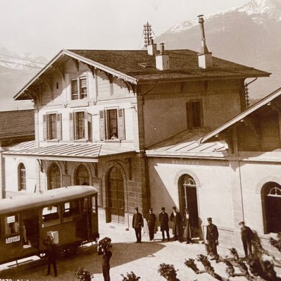 jihane_khazzaka's profile picture. 