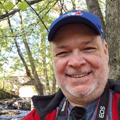 GaetanFortin65's profile picture. Je suis natif de la ville de #québec et mon pays est le #canada.