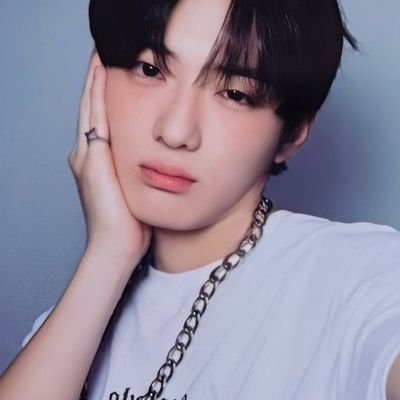 xnnneu's profile picture. 정상현 잘생겻음, 20⬆️