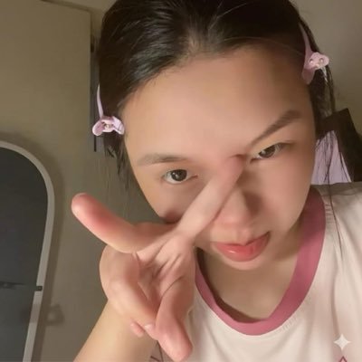 Lamlam805080901's profile picture. Thương mẹ của tôi nhất