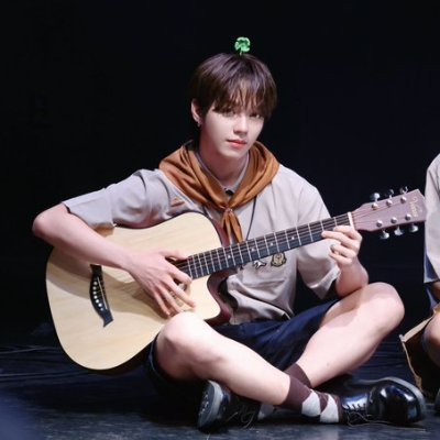 cher_ahof2's profile picture. my cher_ahof acc is restricted atm.. :((