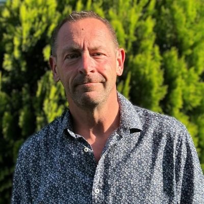 t0mbale's profile picture. I write, cycle, swim and look after grandchildren. DEADLY GAMES out 21 November. Still escape into a book at every opportunity.