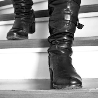 AlphaMasterToby's profile picture. Latex and Rubber Master into findom,BDSM,oral/anal worship,foot/body worship,anal training,blindfolds,cbt.
Know your place is to Worship and please Me!