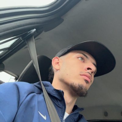 shinazugawa26's profile picture. No lo sé que le Samedi