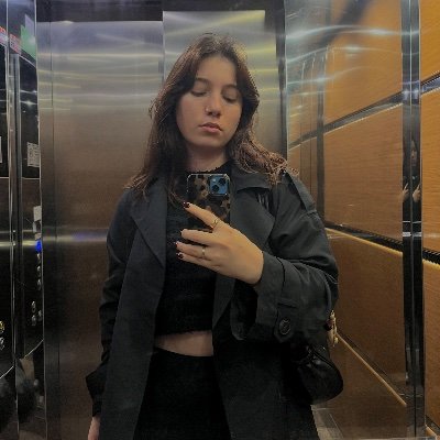 mellomrome's profile picture. plus qu’hier, moins que demain