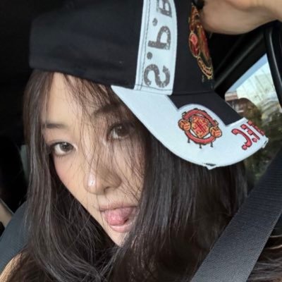 rubygguk7's profile picture. — Mostly #BANGTAN ☆ | #CORTIS | #MEOVV | #LESSERAFIM | #KATSEYE