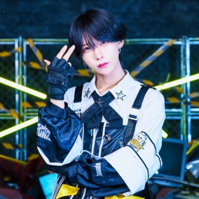 und_haruto's profile picture. 11/17日までめろぐらびてぃ赤色❤️ @RINJOR_ENT  12/1日UNDEЯ DOG横浜1000clubでデビュー🎶 @underdog_info黄色担当💛サブ垢 (@mrgr_sbbb)