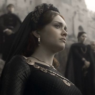 Delbelleee's profile picture. 