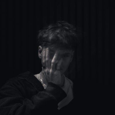 vnityyyy's profile picture. Desk Setup & Photography📷 | Code "VNITY" at @WallhackHQ @iQunix @CORSAIR for 10% off | Business Inquiries📩: vnityyyy@gmail.com