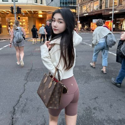 EllaJames412139's profile picture. 🍃🦥Travelling, Movie and exploring cultures📚. I am on here for news only. No Porn. 🇨🇭 . No DM