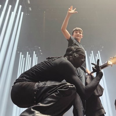 Tolu_dimeji's profile picture. @Olamide @manutd @theweeknd @cristiano