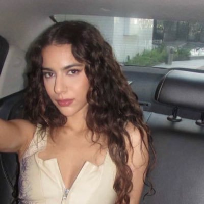 ultravi6lenc's profile picture. 