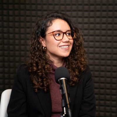 CamilaGolarte's profile picture. Dir. ejecutiva y cofundadora de @economiapipol l Antes @lasillavacia @forbescolombia @portafolioco @eltiempo 💌 camila@economiaparalapipol.com