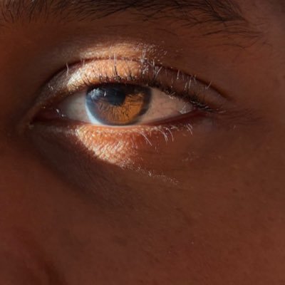 AkanjiRise's profile picture. 