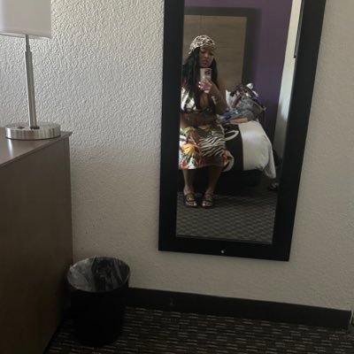 fuckcancerrr's profile picture. 