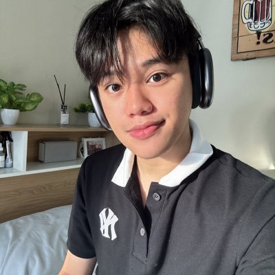 pengwinningg's profile picture. fairies (for inquiries click the link below)