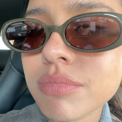 Aaliyah_3o's profile picture. Find joy in the ordinary, and magic will find you