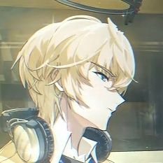 exalter24opskin's profile picture. He/Him || Mostly about Federico (Executor) Giallo & Arknights (in order), always tried to squeeze him into the narrative, Fede-centric || 🌑💿 | 🍩🍨☕ | 😈😇