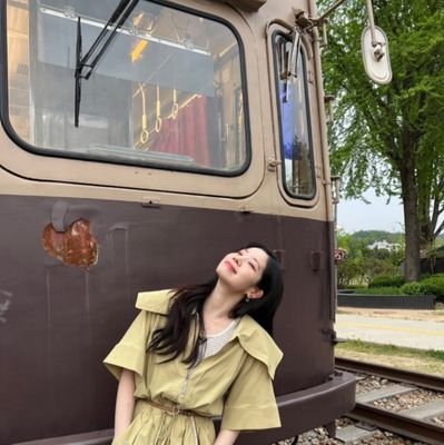 yprasxX's profile picture. First acc got hacked