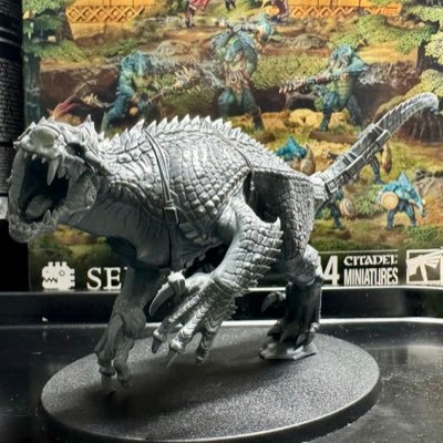 INOSS_saurus000's profile picture. プラモデル・ミニチュア用アカウントです。ウォーハンマーはAOS派セラフォン好きほぼ初心者。40kは週刊ウォーハンマー定期購読積み中。公式仙台店がきたのでモチベ上げたい。Dread Saurianを作るのが夢。