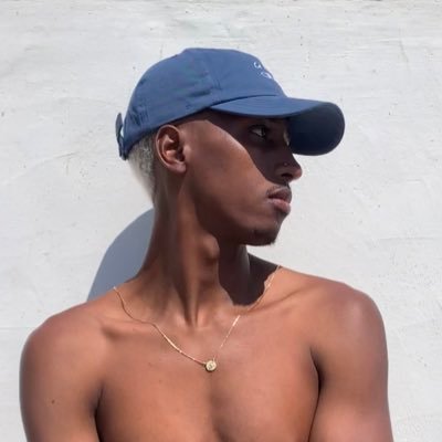 alleyezonigor's profile picture. f is for phenomenal