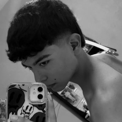 XcxTiago's profile picture. ᴍᴇᴇᴛ ᴍᴇ ᴀᴛ ᴍɪᴅɴɪɢʜᴛ ᴄᴏʟ ᴋᴏꜱ IG: https://t.co/MORUPj22X7