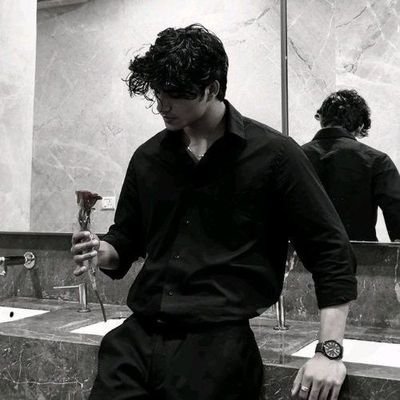 irfan_skg's profile picture. he/him ~ just a crazy fan of @ishehnaaz_gill