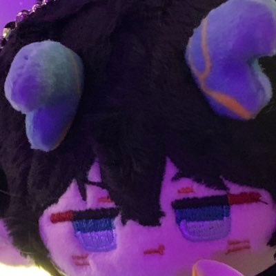 Twlight_paws's profile picture. Just here to talk and rant about my favorite games & fandoms .. mostly bsd & genshin, hsr and vtubers and twst and link click and tbhx … etc. she/her 22🦊🥀🌺