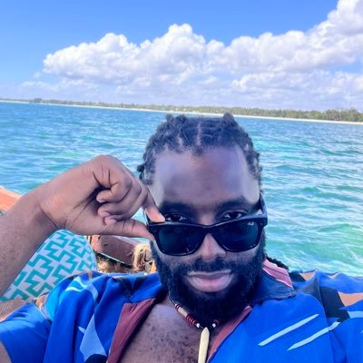 senor_hachi's profile picture. In pursuit of greatness | Divinely Discontent | I spend most of my time thinking about people, incentives, and models.