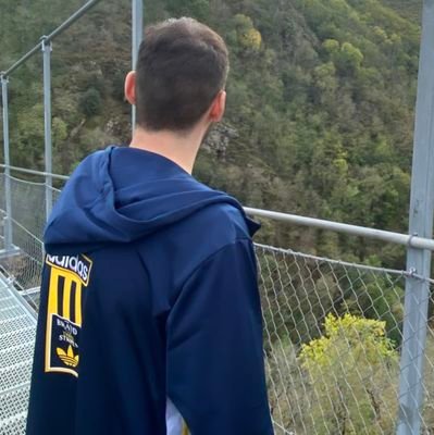 JLG85_'s profile picture. 