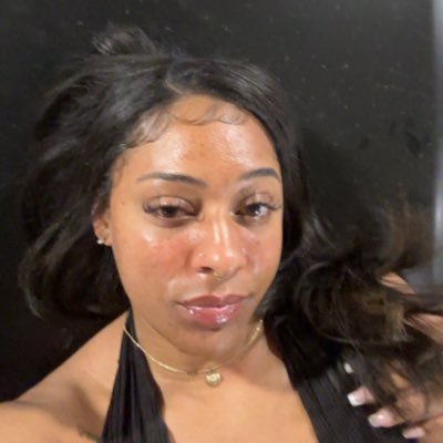 realprettyRene's profile picture. 𝔄 𝔡𝔬𝔦𝔫 𝔪𝔢 𝔞𝔫𝔡 𝔬𝔫𝔩𝔶 𝔊𝔬𝔡 𝔠𝔞𝔫 𝔧𝔲𝔡𝔤𝔢 𝔷𝔬𝔫𝔢 🪽