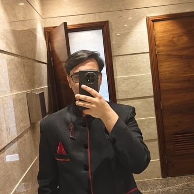 kanavwastaken's profile picture. 2nd YR. BCA Student 💻 | Flutter Developer 📲 | Learning & Building 💪🏼 | IITM COE (MDU) 👨🎓
