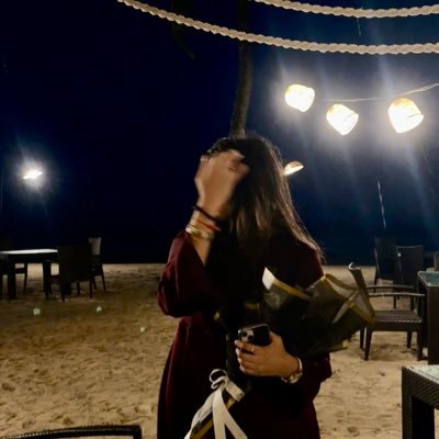 ishaa_s25's profile picture. shitposting diary||🦷⚕️