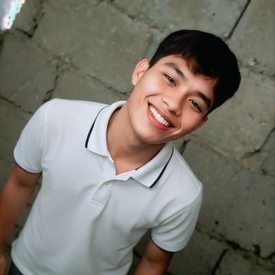 Rnld429987's profile picture. 