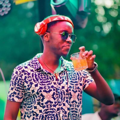 EmThatGuy's profile picture. 🇺🇬 || Pass Me The Aux || https://t.co/P0lvySjRJz