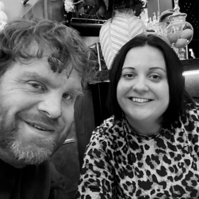 marcjaxx's profile picture. #VinylJunkie #OasisLAD #Dryliner #CeilingFixer at #GSInteriorsLTD #GSI #ScooterBoy married to @ali_jaxx and proud Dad to Arlo Summer 🦕 and 💗 Peggy Bee 🐝