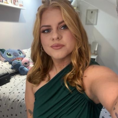 x_dmt_x's profile picture. insta - danniellamay 💞✨