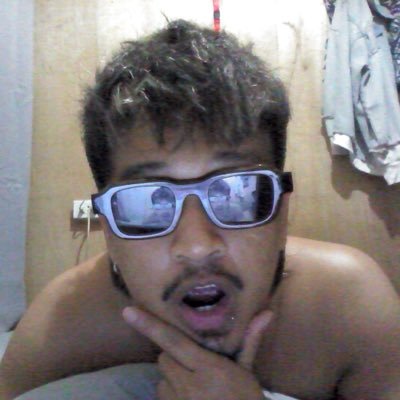 ed_weirdow's profile picture. 🦀