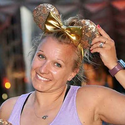 Shae_Meyer's profile picture. Love chilling with hubby, adorable twins, fam & friends. Cheering on Oilers, Blue Jays & Oil Kings! Zumba,Dancepl3y for life!