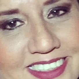 monikeke's profile picture. Comunicadora para la Acción Colectiva y Políticas de Desarrollo Social. Guayaca de izquierda, mal hablada y buena onda. Mónica Cabrera Bohórquez. #NOchchNO