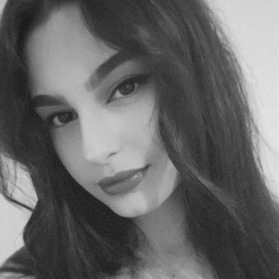 imhilda_'s profile picture. 