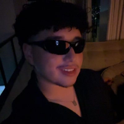 leoluzz_'s profile picture. 