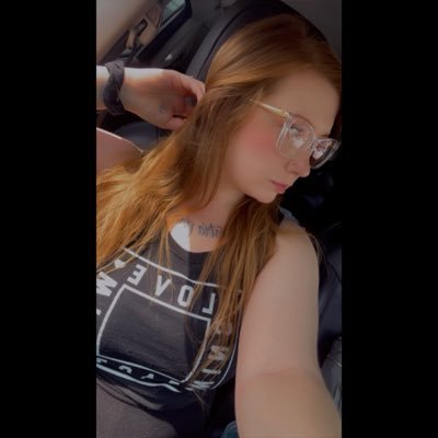 thotmother_'s profile picture. @xotwow 💜💍 | she/hers | casual gamer
