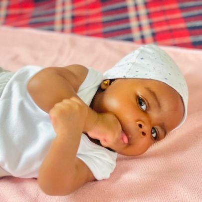 IamAdeyori's profile picture. 🇳🇬 I was born with my ❤on my Sleeve, a 🔥 in my Soul....|Dream Chaser⚡ |Football addicted |#MUFC❤