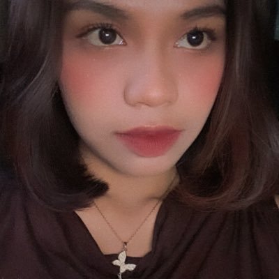 redmaroongirls's profile picture. if you know me, keep it silent