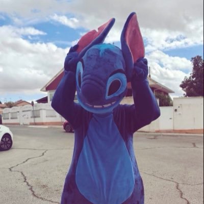 Adriiangrumeza's profile picture. 26 años de mala suerte ——————————————————————Tmb tngo insta: adriiangrumeza ——————————————————————        Que dios te devuelva por doble lo que me deseas♥️